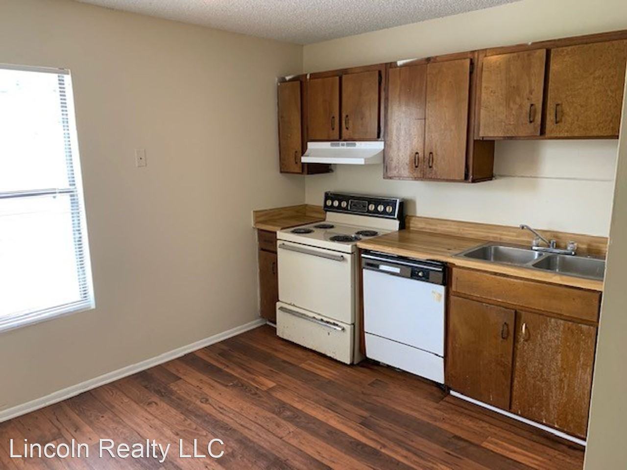 2517 Forrestwood Drive - Photo 3 of 6