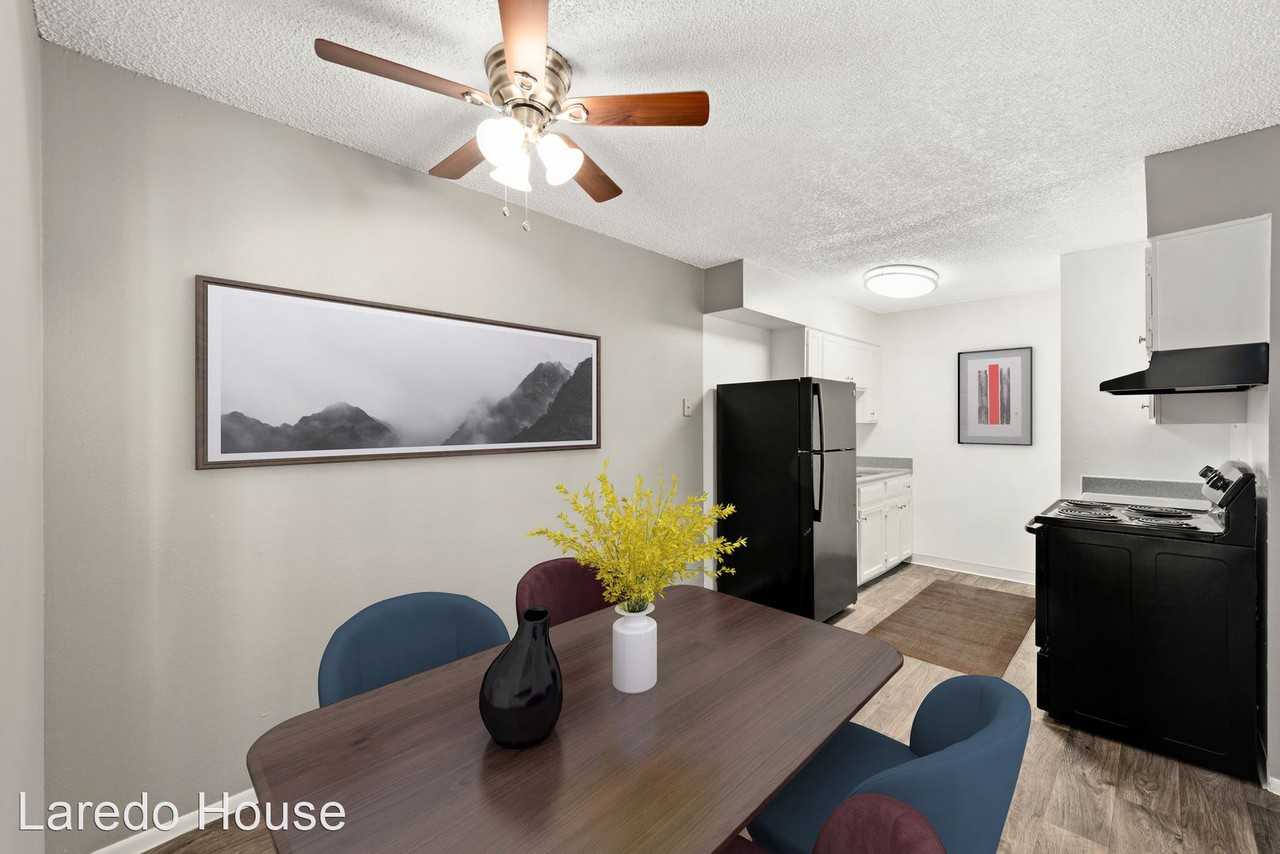 Laredo House - Photo 5 of 23