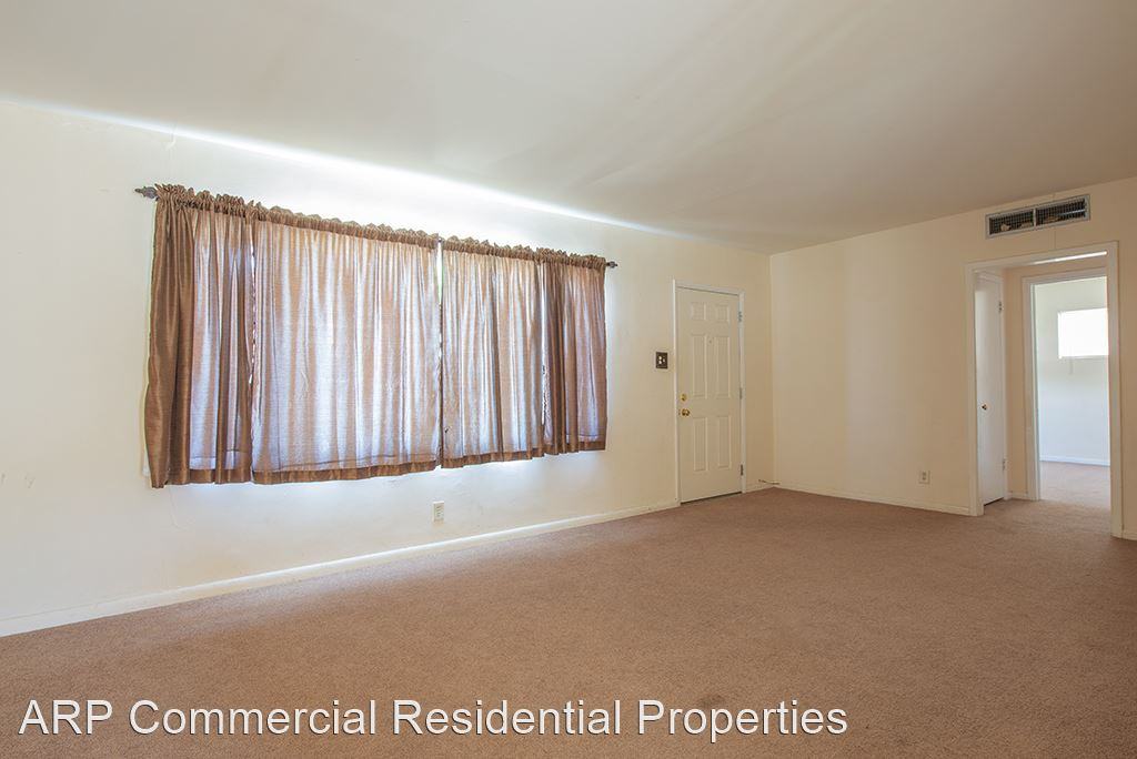 311 San Saba Rd - Photo 3 of 19