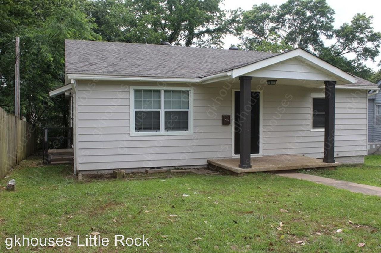 110 Border Cir - Photo 2 of 19