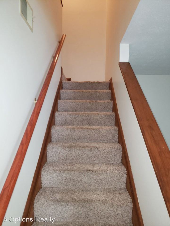 3162 Stratford Green Pl - Photo 2 of 25