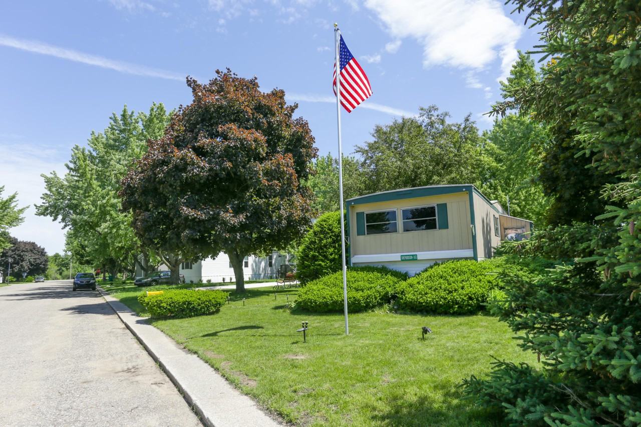 Shawnee Community Homes 1558 W Shawnee Rd, Baroda, MI 49101 Zumper