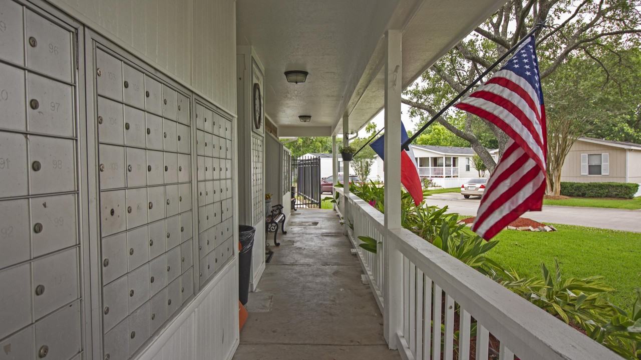 Raintree Estates - Photo 3 of 8