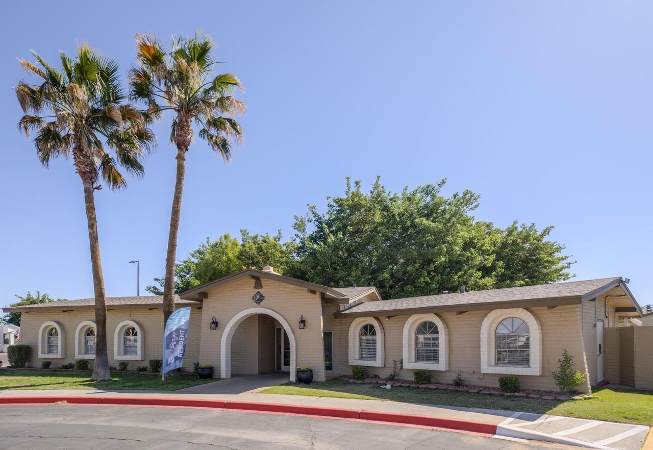 Desert Gardens Apartments for Rent 1000 Coyote Trl, Las Cruces, NM