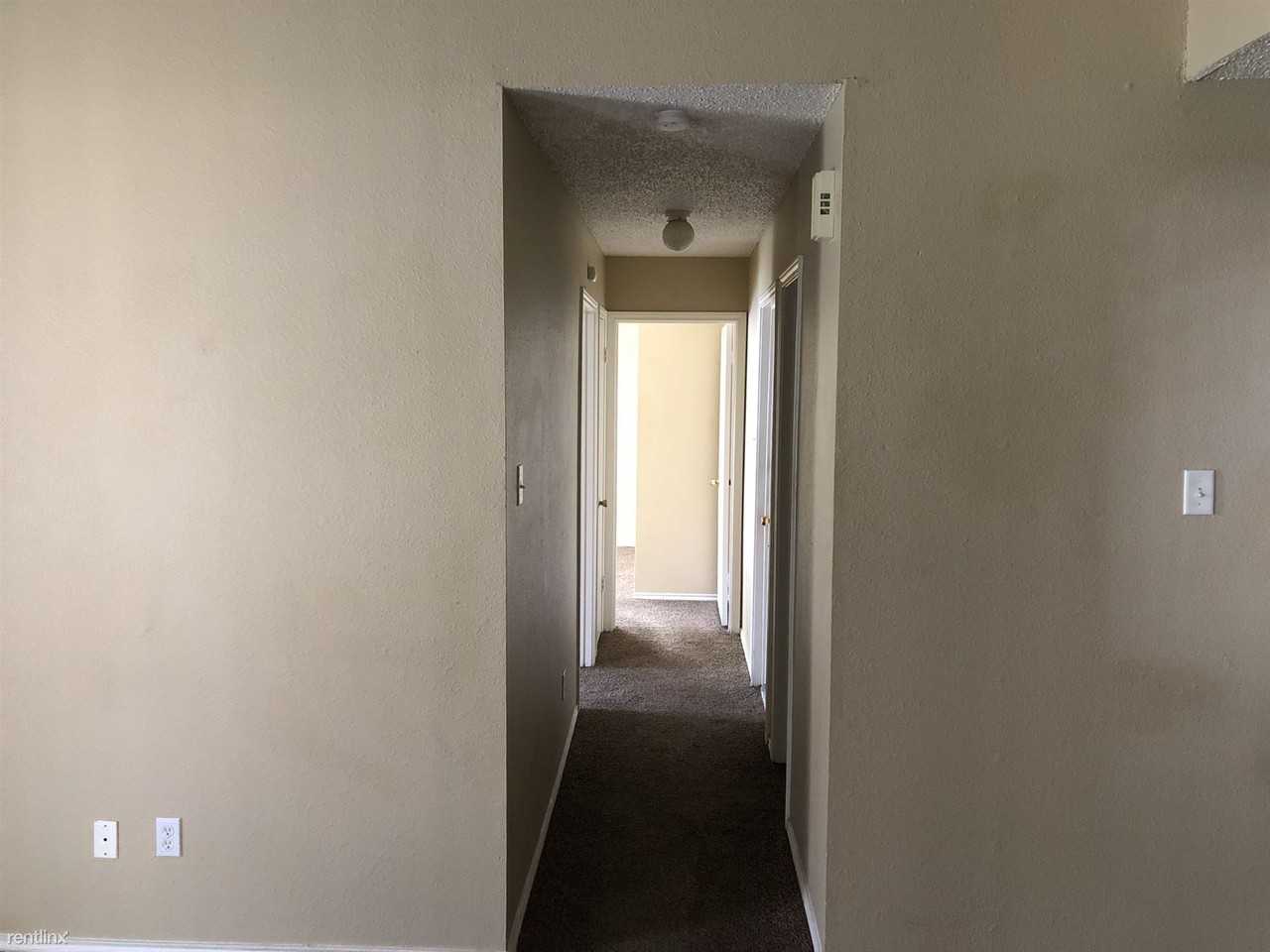 2014 Redwing Way - Photo 2 of 8