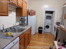 featured image of 79 Kinnaird St