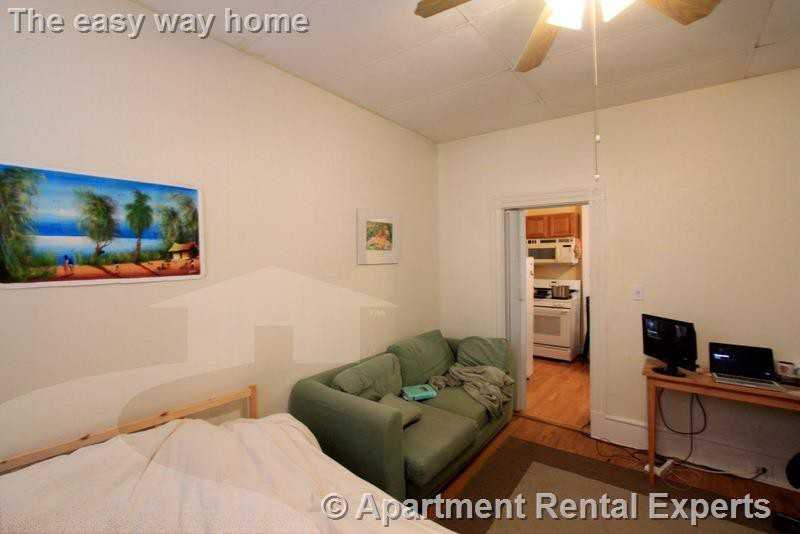 79 Kinnaird St - Photo 6 of 12