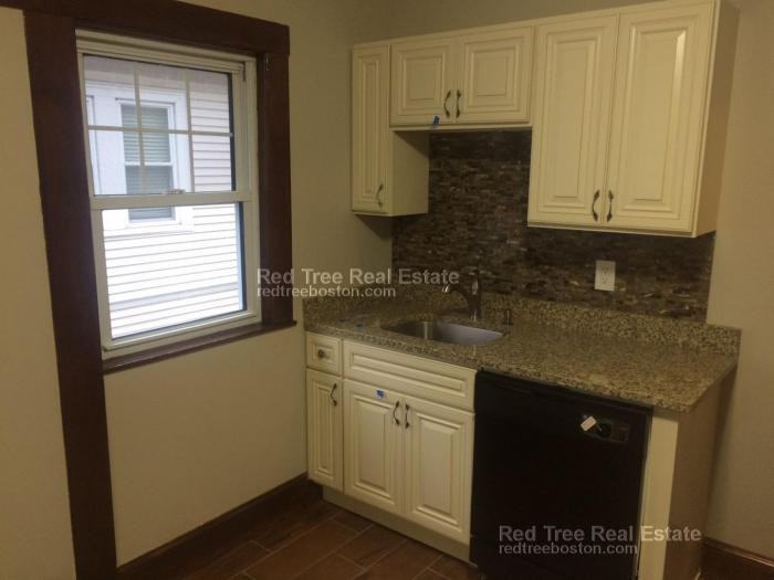 40 Parsons St - Photo 2 of 5