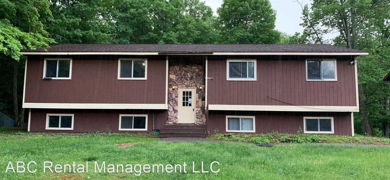 2961 Cranes Rd Apartments for Rent in Rhinelander, WI 54501 with 1