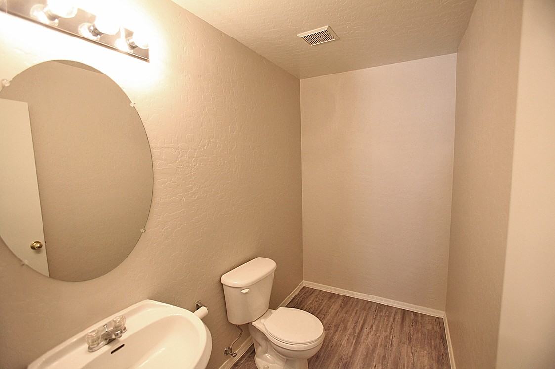 6132 N Florence Ave - Photo 2 of 23