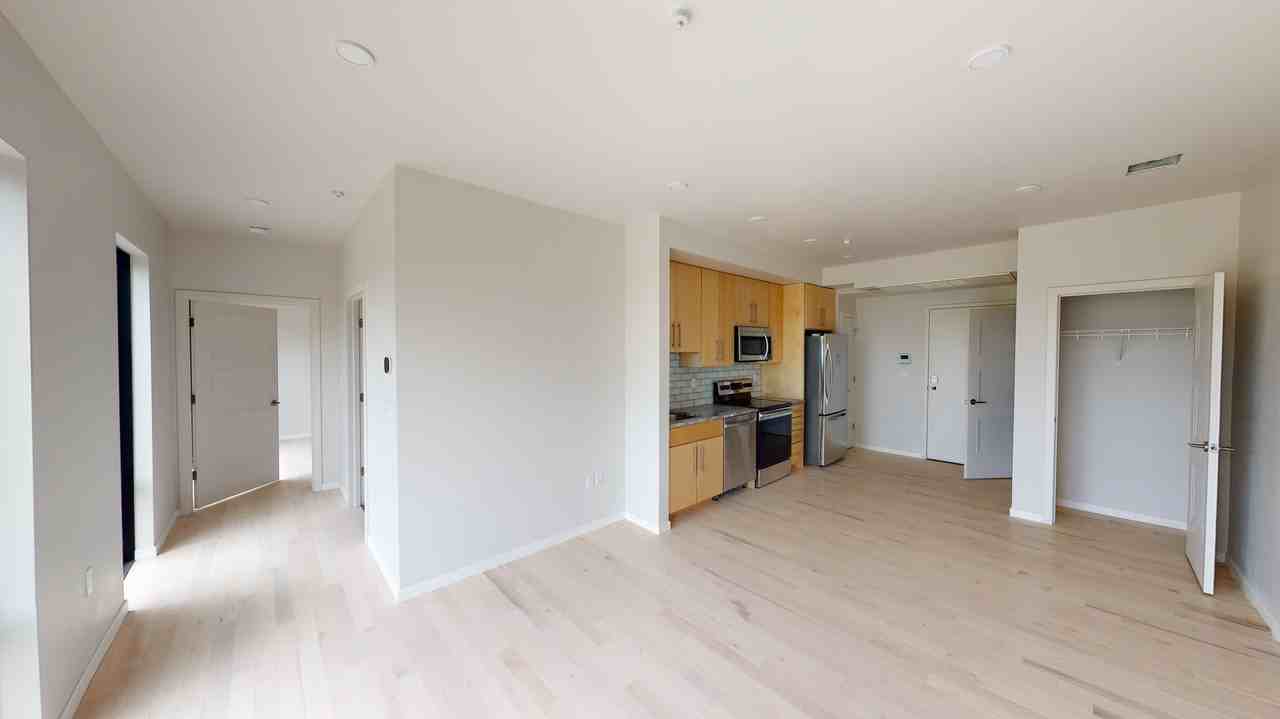 47 West Elm St - Photo 3 of 8