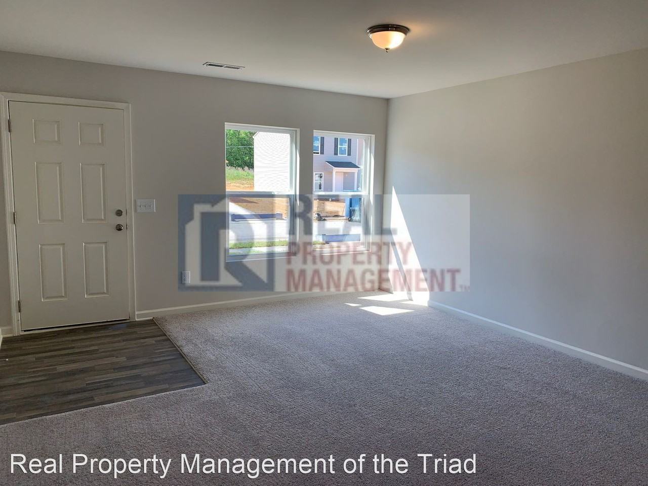 4100 Devonwood Court - Photo 2 of 17