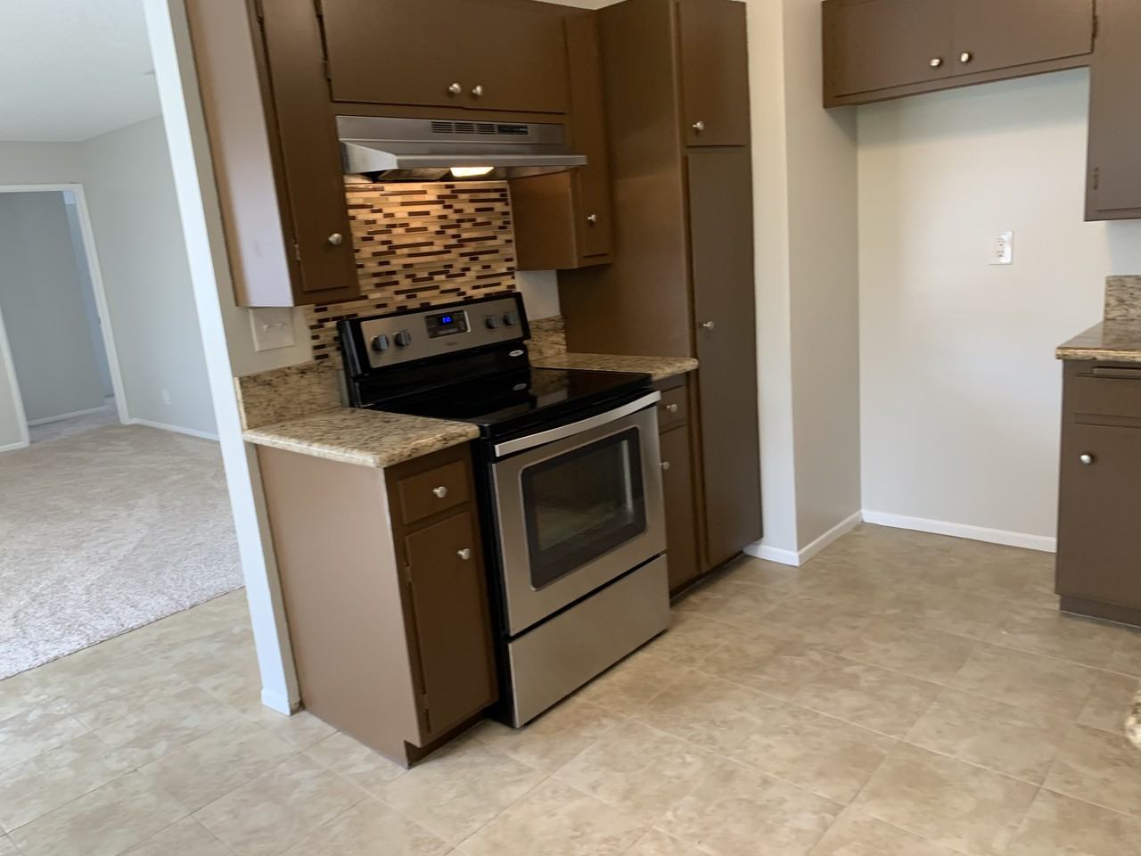Highland Ridge Apartments      Please call: 909-328-4805 - Photo 5 of 19