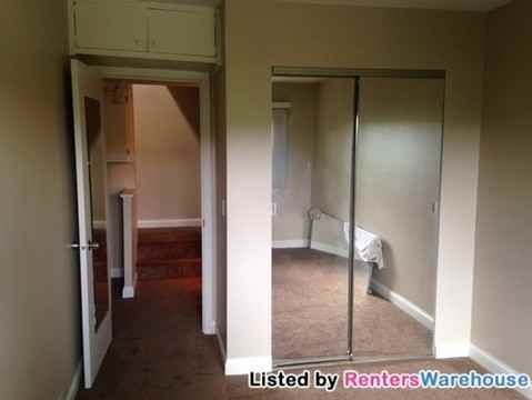 2424 Inglewood Ave N - Photo 3 of 14