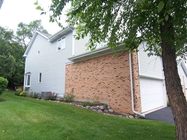 266 Charlotte Ct - Photo 2 of 18
