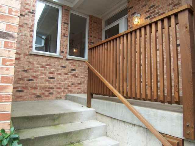 266 Charlotte Ct - Photo 3 of 18