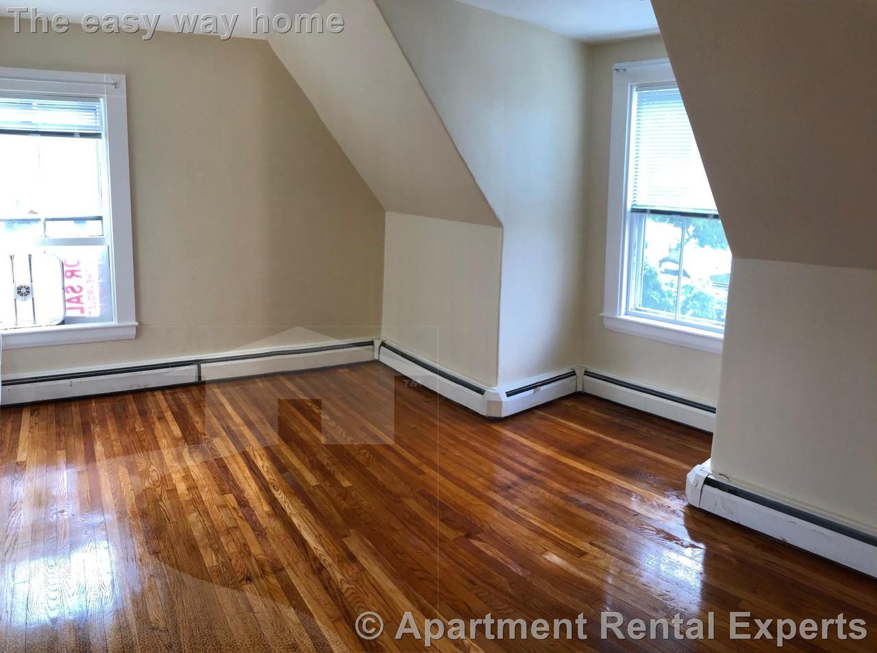 33 Chester St #3 - Photo 4 of 11