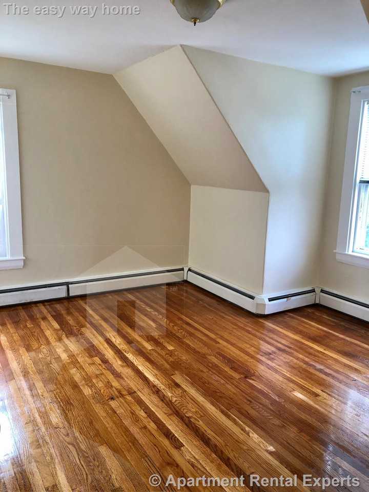 33 Chester St #3 - Photo 6 of 11