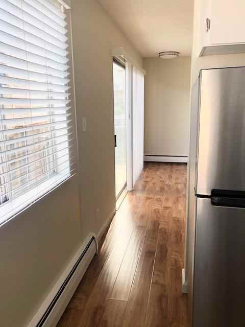 757 Green Street 2e - Photo 3 of 26