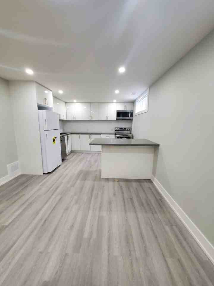 10 Hove St - Photo 2 of 11