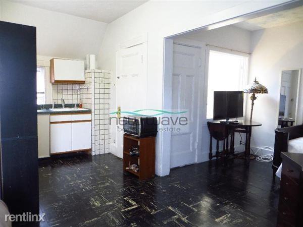 51 Hereford St - Photo 2 of 11