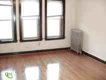 W Addison St #03 - Photo 1 of 1