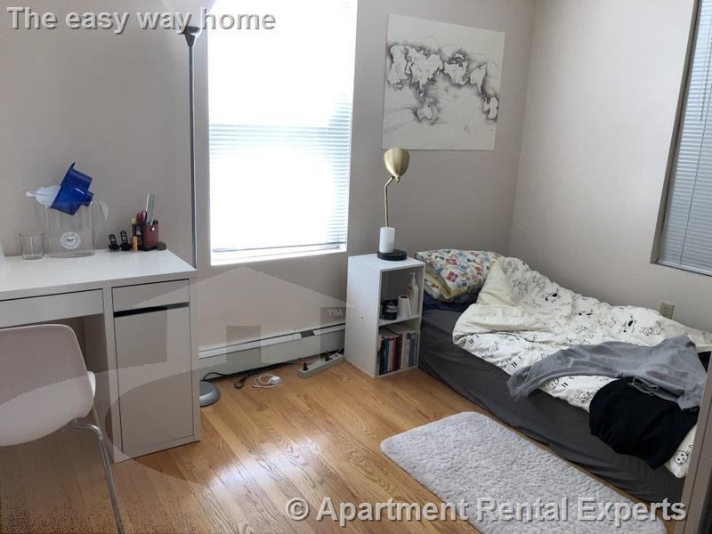 275 Putnam Ave #2 - Photo 4 of 10