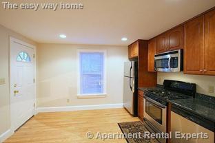 429 Franklin St #1L - Photo 1 of 1