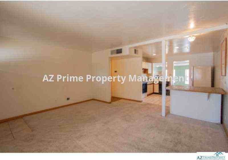 1209 W 5th St - Photo 3 of 19