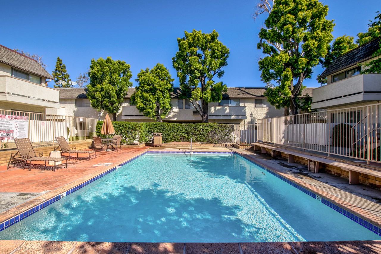 Suntree East Apartments 5400 Orangethorpe Avenue, La Palma, CA 90623