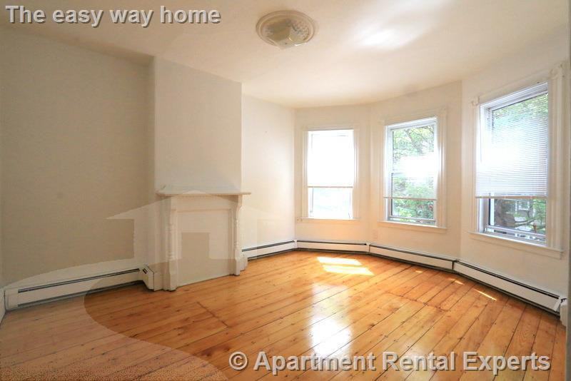 254 Windsor St #2R - Photo 3 of 14