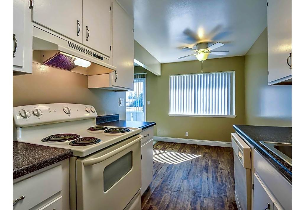 Villa Camino - Photo 2 of 26