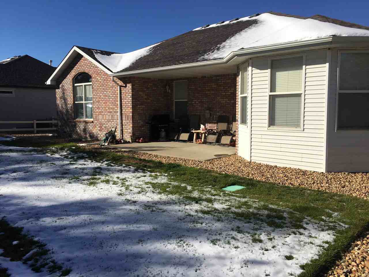 6708 Sage Ave - Photo 2 of 27