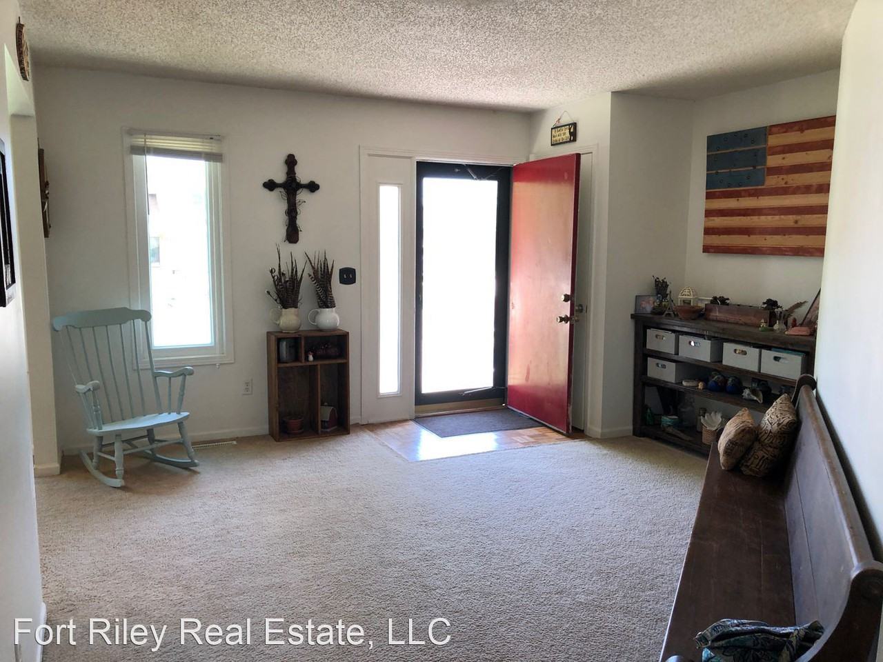 603 Knollwood St - Photo 3 of 35