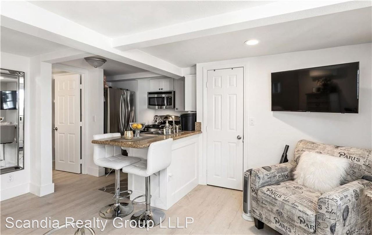 31642 Jewel Ave - Photo 3 of 5