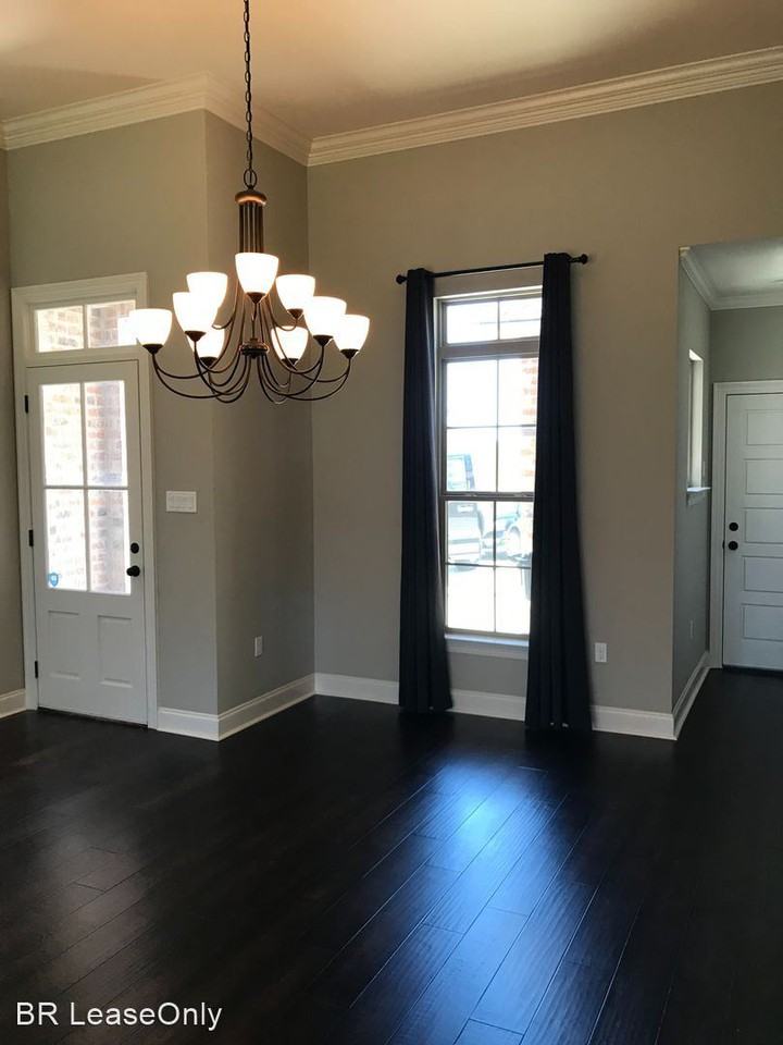 39327 Ironwood Ave - Photo 2 of 8