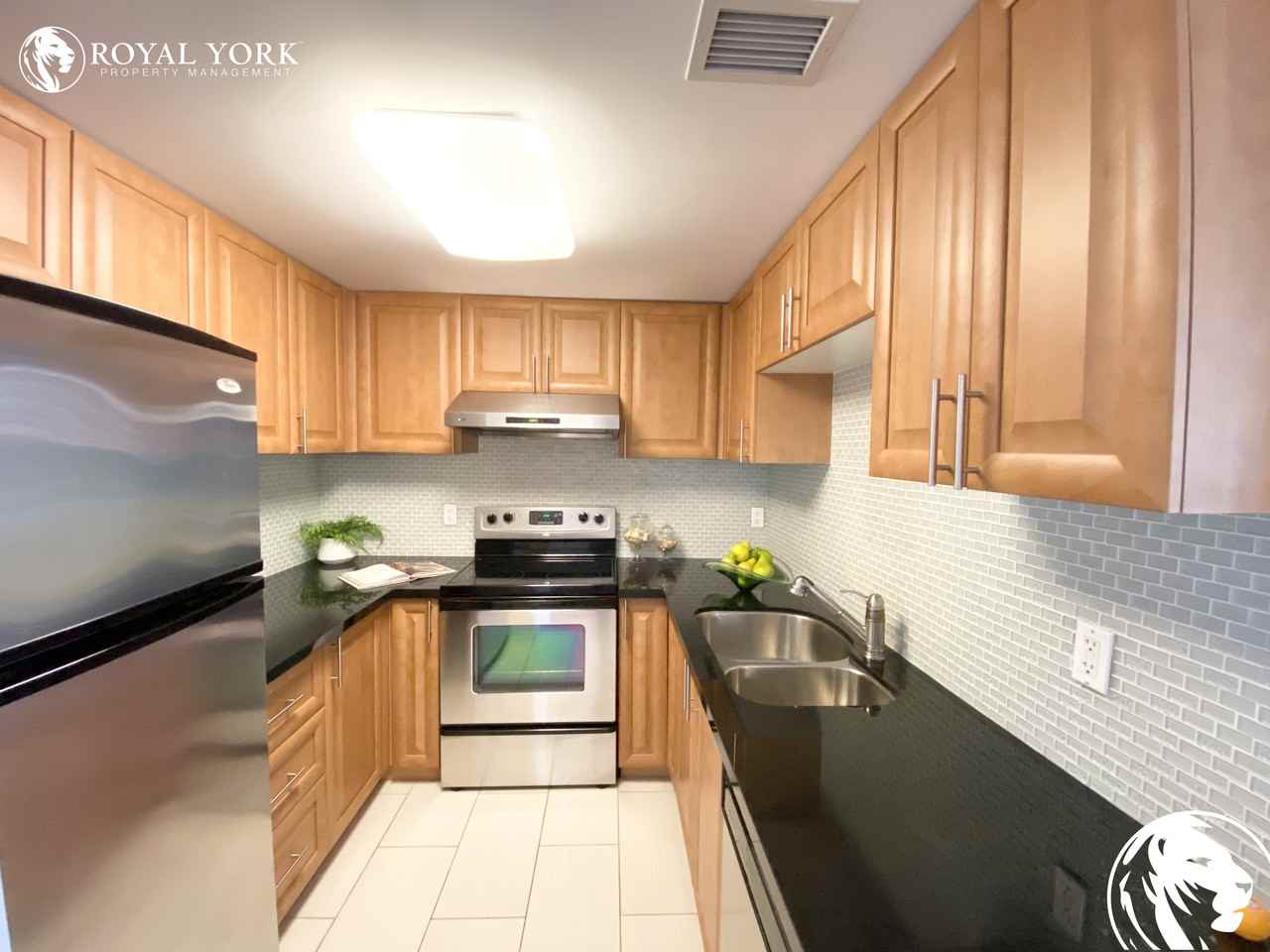 263 New Condo - Photo 3 of 21