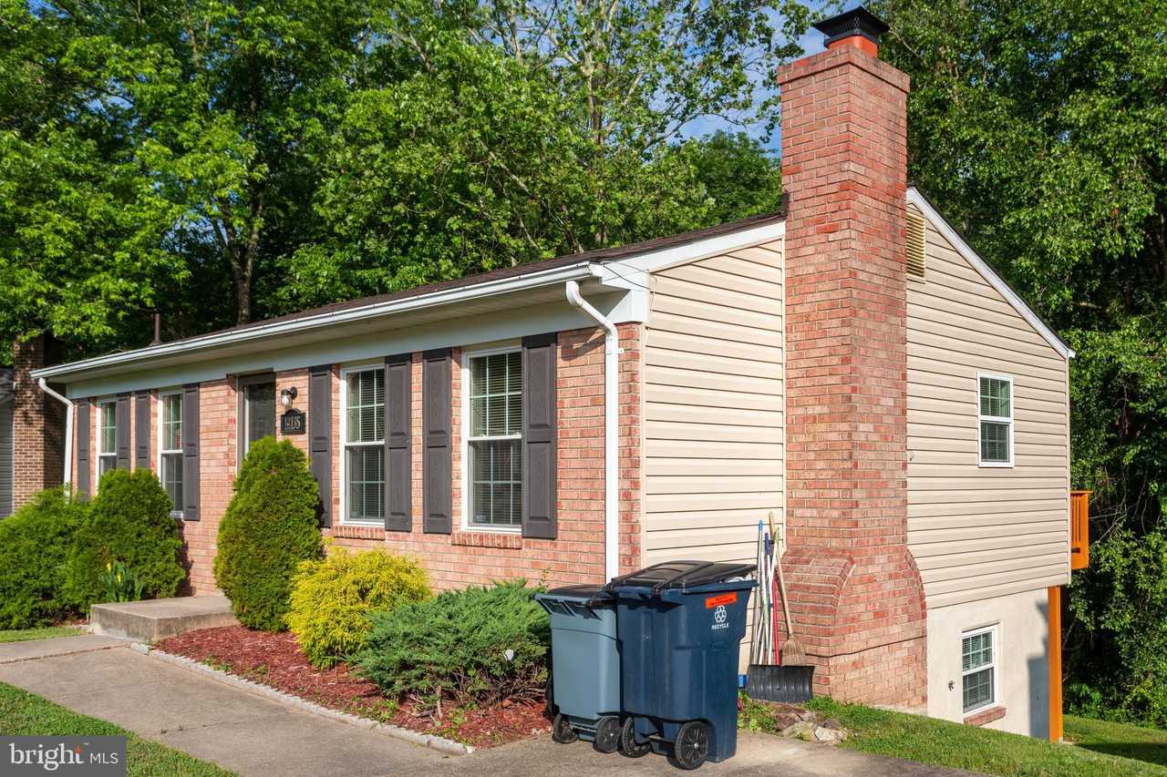 14135 Spring Branch Dr - Photo 3 of 34