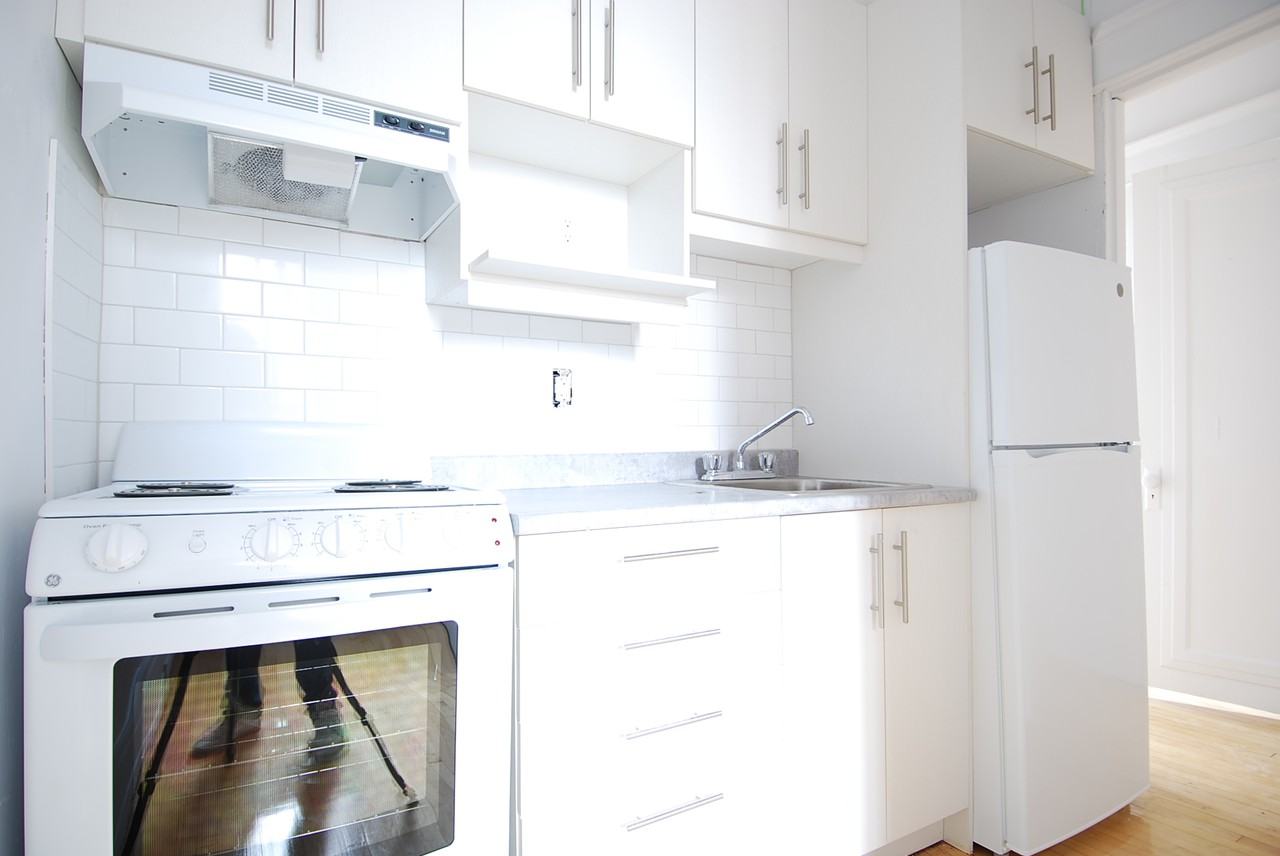 Mile-End Apartments - Photo 3 of 10