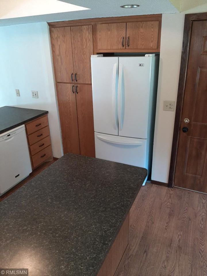1348 17th St W - Photo 3 of 13