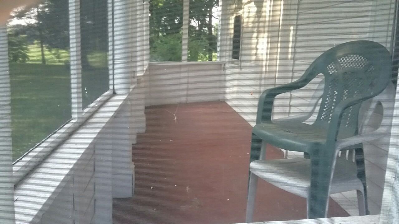 1879 Larson Lane - Photo 3 of 14