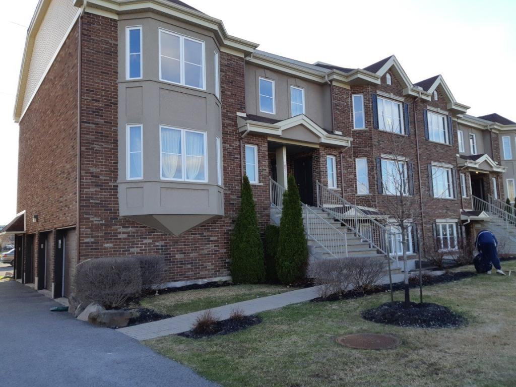 5930 Rue Chevalier 3, Brossard, QC J4Z 0E8 2 Bedroom Condo for 1,600