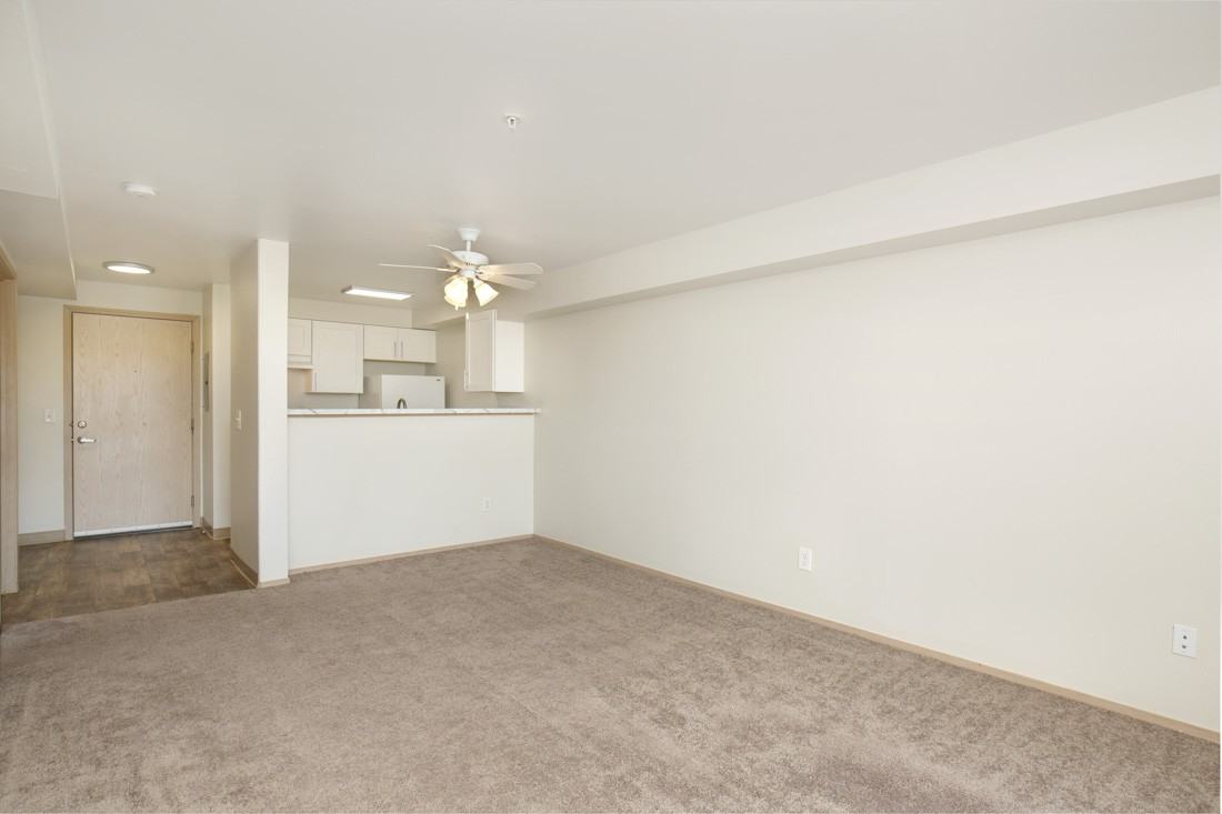 Camelot Apartment Homes - Photo 7 of 43