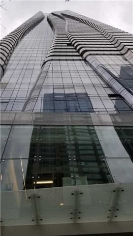 1 Bloor Street East ##4002