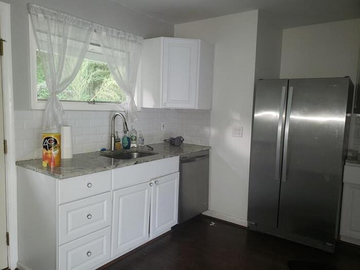 8629 Patton Rd - Photo 3 of 19