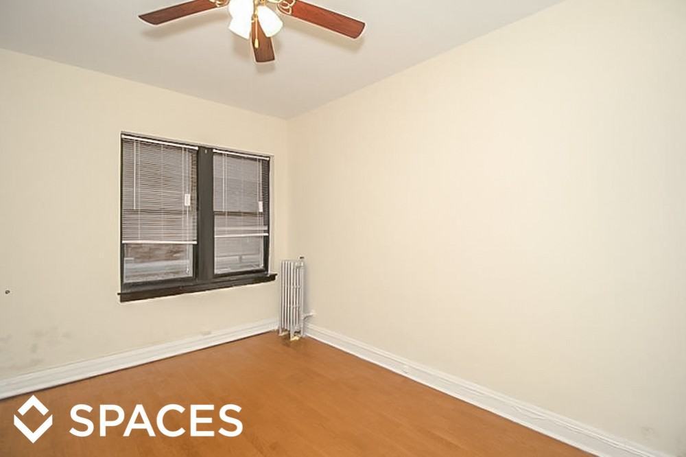 4631 N Paulina St - Photo 2 of 44