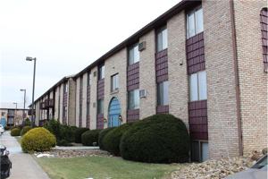 featured image of 200 Fernwood Rd #1