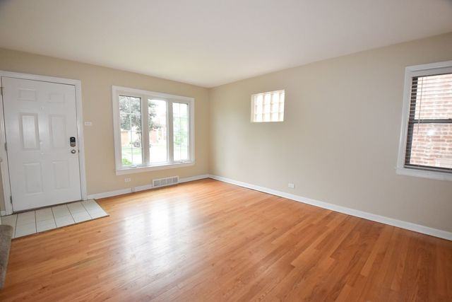 2254 S 14th Ave - Photo 2 of 7