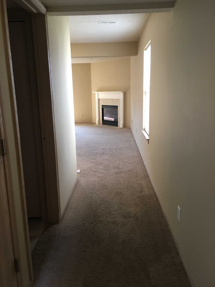 1000 Garden Dr - Photo 2 of 10