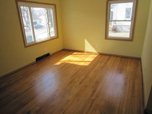 1838 Schlimgen Ave - Photo 2 of 7